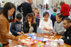 Yiling, Yisha en Albert